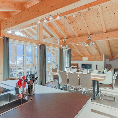 Luxury Penthouse With Balcony Ski Storage Carport Lift Leilighet Brixen im Thale Eksteriør bilde