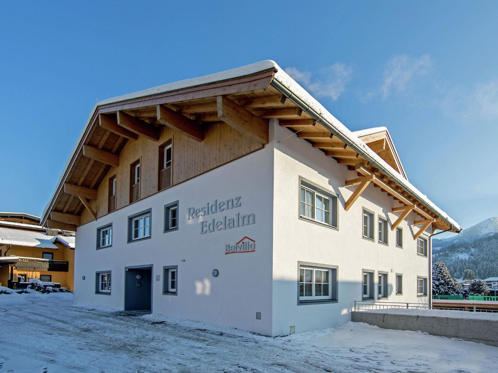 Luxury Penthouse With Balcony Ski Storage Carport Lift Leilighet Brixen im Thale Eksteriør bilde