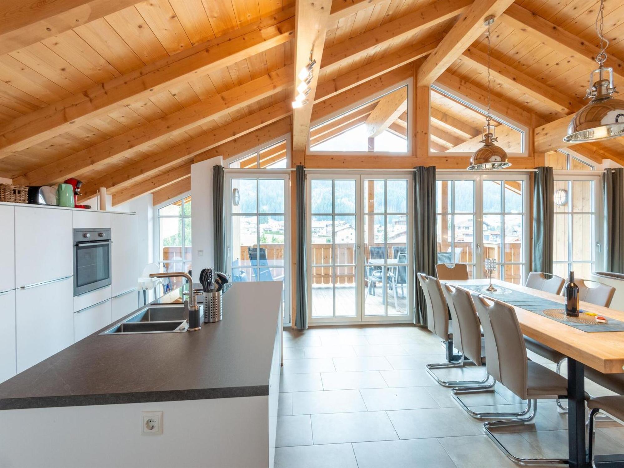 Luxury Penthouse With Balcony Ski Storage Carport Lift Leilighet Brixen im Thale Eksteriør bilde